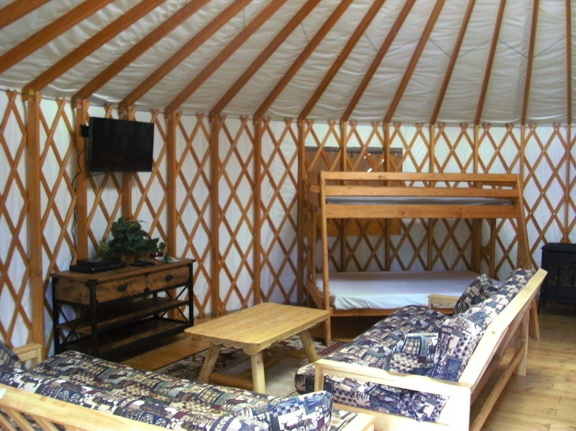 Bend-Sunriver Rv Campground Three Rivers 外观 照片